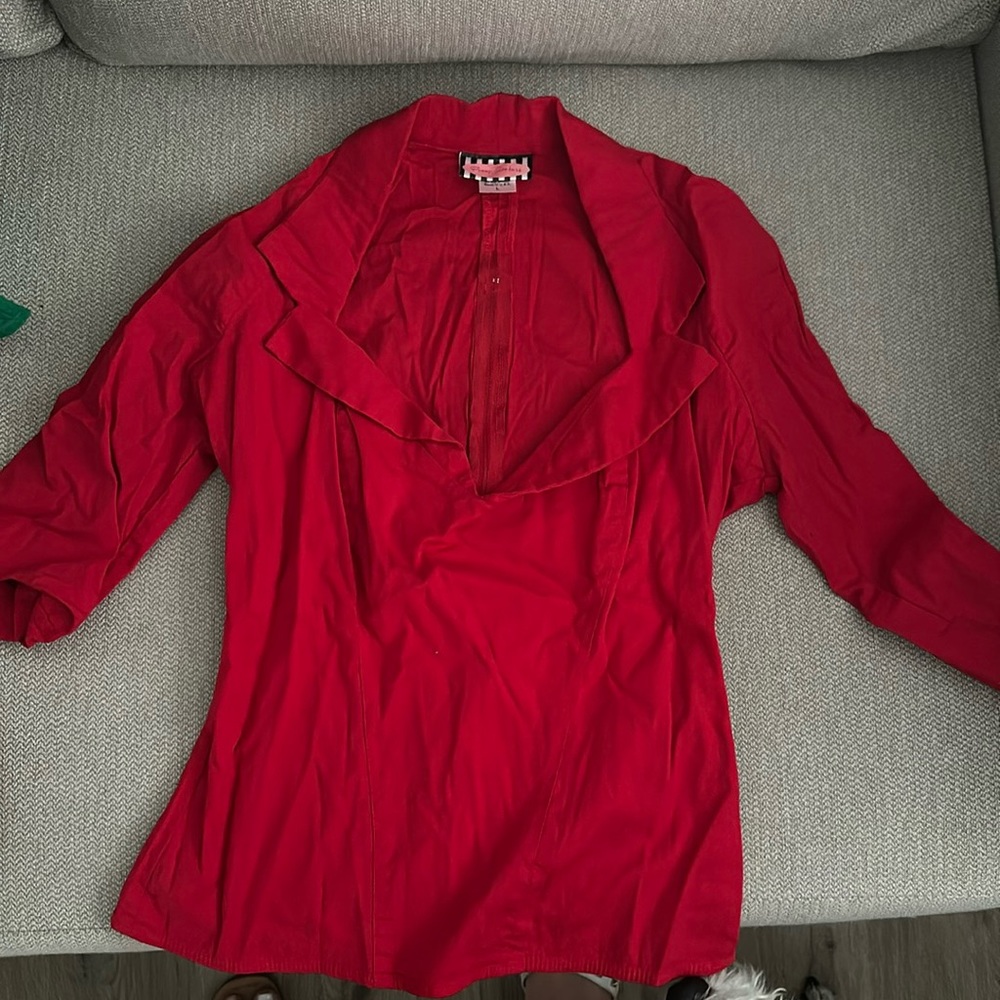 Pinup couture red blouse. Size large.